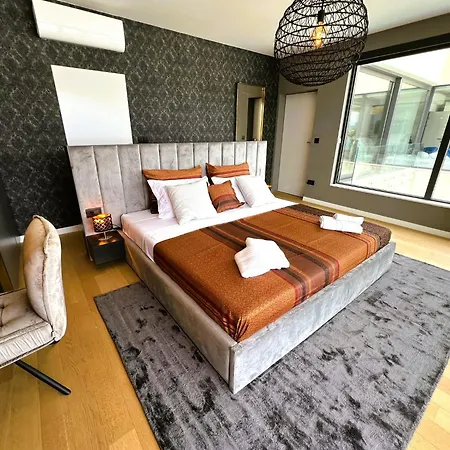 Sophie Emilie * Donji Okrug (Ciovo)